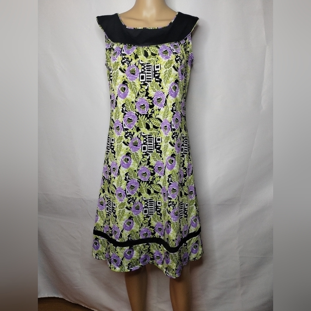 Essentials by milano women's size medium sleeveless dress